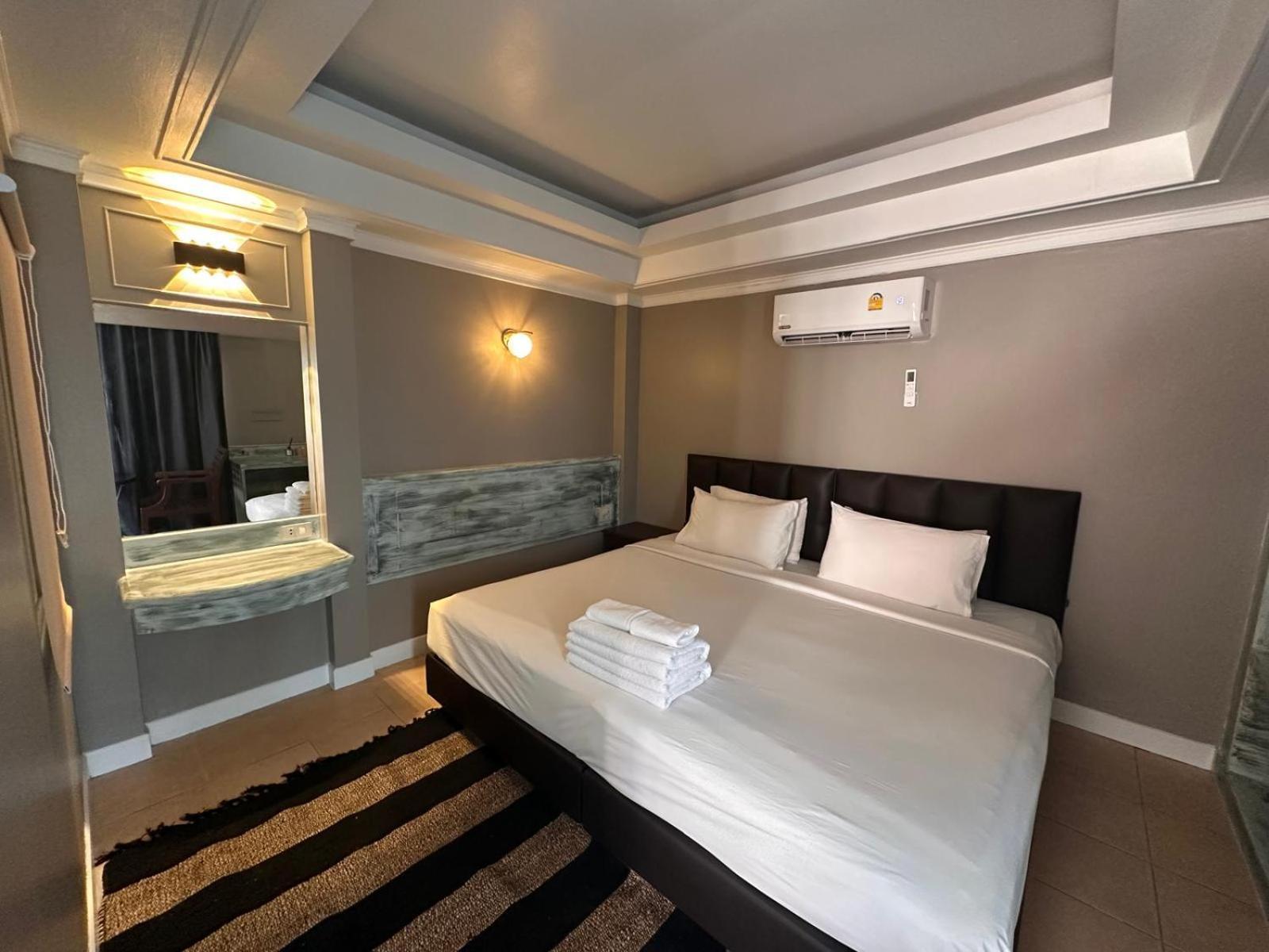 The Taksim Patong Beach Hotel Εξωτερικό φωτογραφία